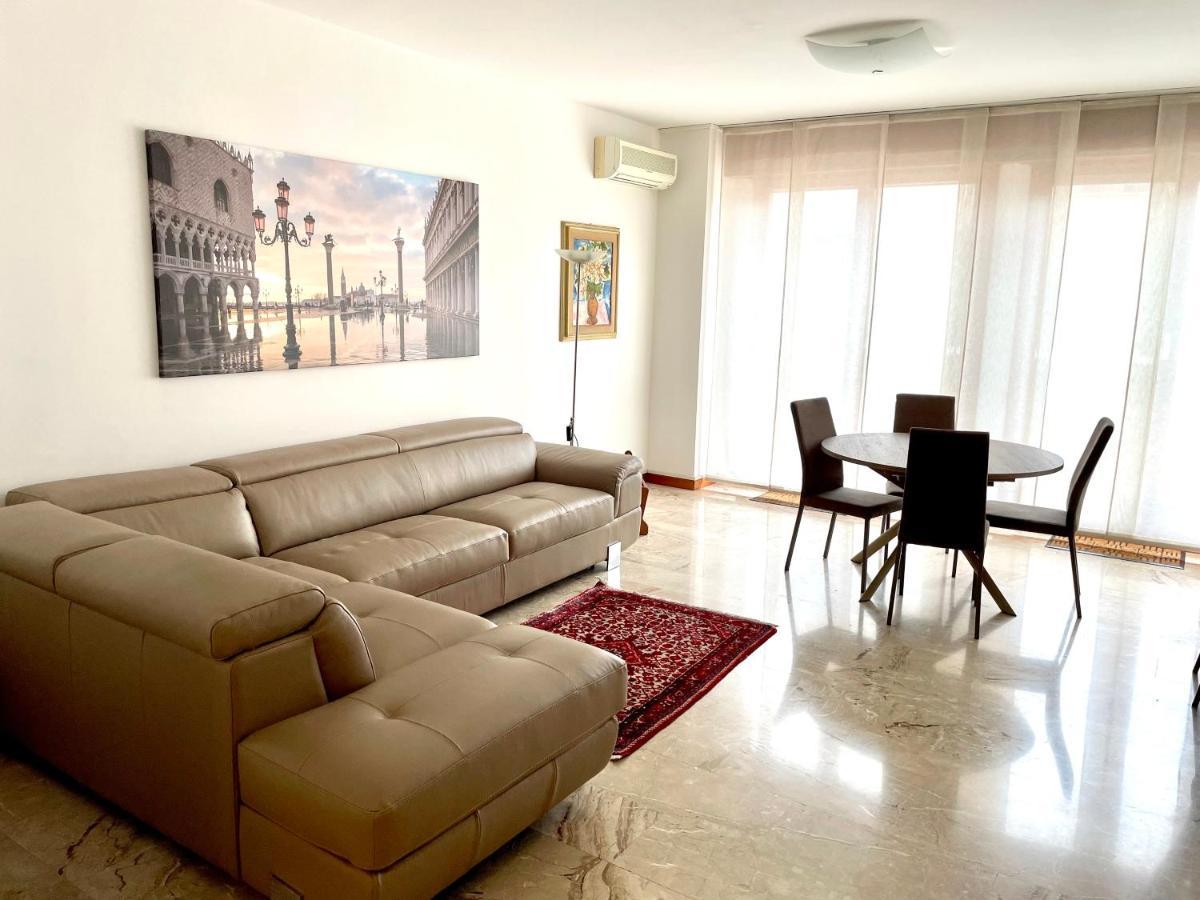 Apartment Donatello Μέστρε Εξωτερικό φωτογραφία